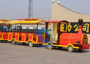 China Paseo hermoso del tren del carnaval de la decoración para el parque de atracciones al aire libre fábrica